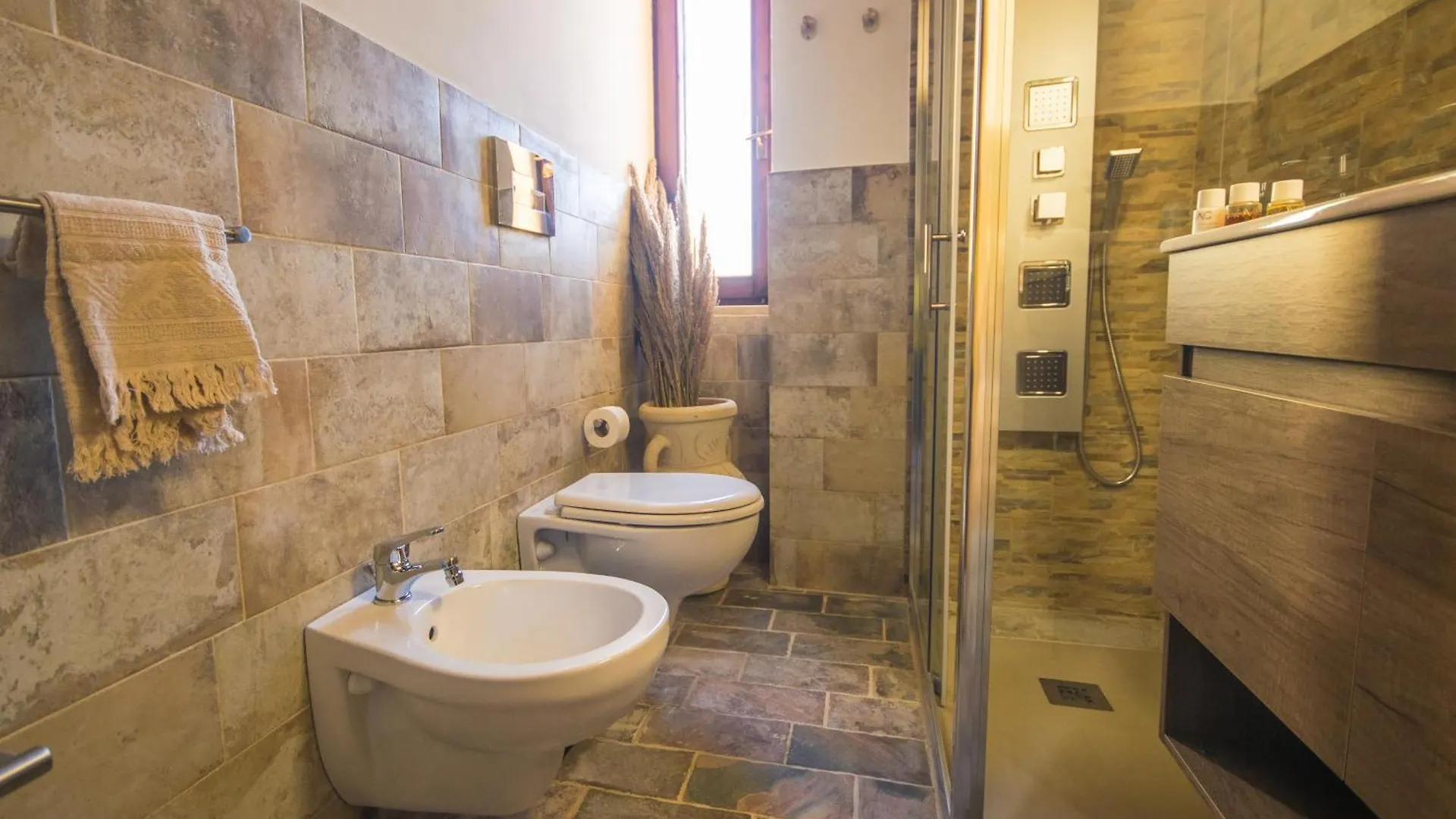 אולביה Roman Ruins - Elegant Apartment